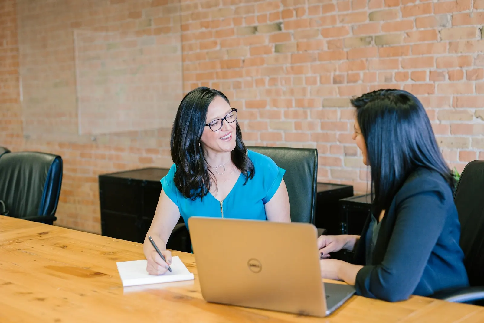 Microsoft 365 Support — Support-Team mit Microsoft-Eskalations-Weg und Reaktion in unter vier Stunden